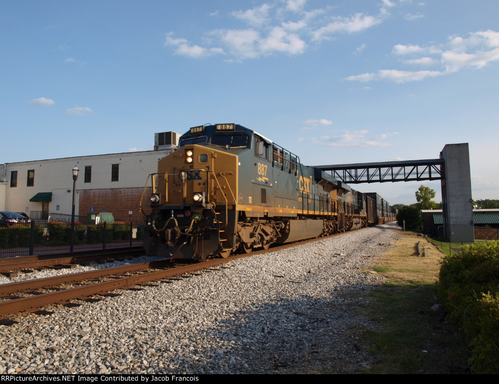 CSX 887